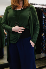 Load image into Gallery viewer, AQUILA Wide Leg Pant in Navy Blue Allure