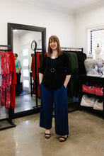 Load image into Gallery viewer, LUCIA Shaped Top in Black Allure