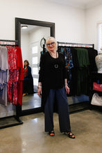 Load image into Gallery viewer, AMARIS Longline Jacket in Black Allure