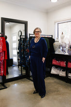 Load image into Gallery viewer, AQUILA Wide Leg Pant in Navy Allure