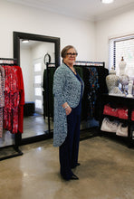 Load image into Gallery viewer, AMARIS Longline Jacket in Green Petals