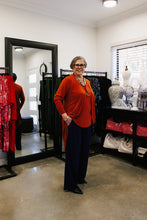 Load image into Gallery viewer, AQUILA Wide Leg Pant in Navy Allure