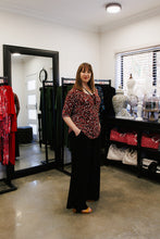 Load image into Gallery viewer, AQUILA Wide Leg Pant in Black Allure