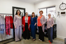 Load image into Gallery viewer, AMARIS Longline Jacket in Luminous Allure