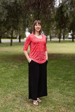 Load image into Gallery viewer, LUCIA Shaped Top in Criss Cross - Last Two!