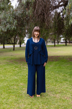 Load image into Gallery viewer, LULU Swing Top in Navy Allure