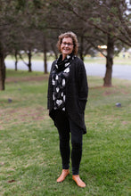 Load image into Gallery viewer, JANESSA Reversible Scarf in Wonderland with Black