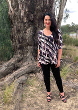 Load image into Gallery viewer, LULU Swing Top in Geometric