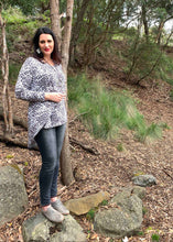 Load image into Gallery viewer, AMARA Midline Jacket in Snow Leopard