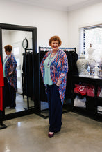 Load image into Gallery viewer, AMARIS Longline Jacket in River Reeds Allure
