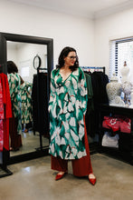 Load image into Gallery viewer, AQUILA Wide Leg Pant in Rust Allure
