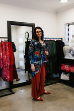 Load image into Gallery viewer, AMARIS Longline Jacket in City Lights
