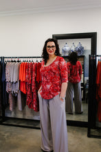 Load image into Gallery viewer, LUCIA Shaped Top in Red Flora
