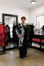 Load image into Gallery viewer, AMARIS Longline Jacket in Winter Scape Allure
