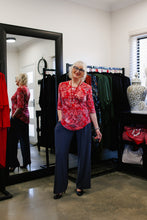 Load image into Gallery viewer, LUCIA Shaped Top in Red Flora
