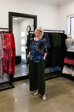 Load image into Gallery viewer, AQUILA Wide Leg Pant in Olive Allure
