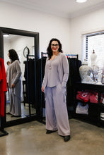 Load image into Gallery viewer, AQUILA Wide Leg Pant in Pearl Allure
