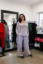 Load image into Gallery viewer, AQUILA Wide Leg Pant in Pearl Allure
