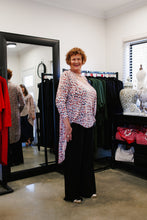 Load image into Gallery viewer, AQUILA Wide Leg Pant in Black Allure
