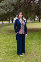 Load image into Gallery viewer, AQUILA Wide Leg Pant in Navy Allure

