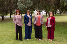 Load image into Gallery viewer, AMARIS Longline Jacket in Paisley
