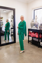 Load image into Gallery viewer, DRAPE in Emerald Allure
